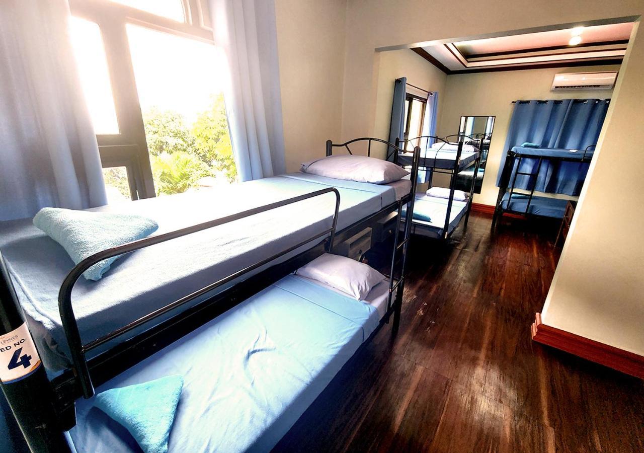Leynes Taal Lake Resort And Hostel Tanauan  Экстерьер фото